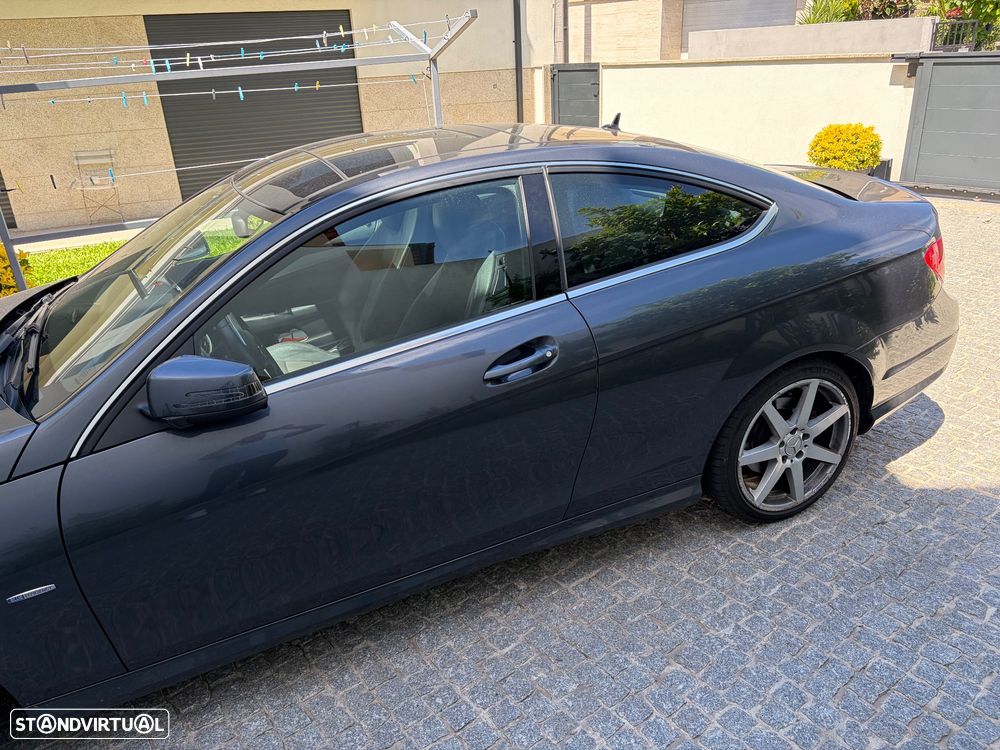 Mercedes-Benz C 250 CDI DPF BlueEFFICIENCY 7G-TRONIC Edition 1 - 4