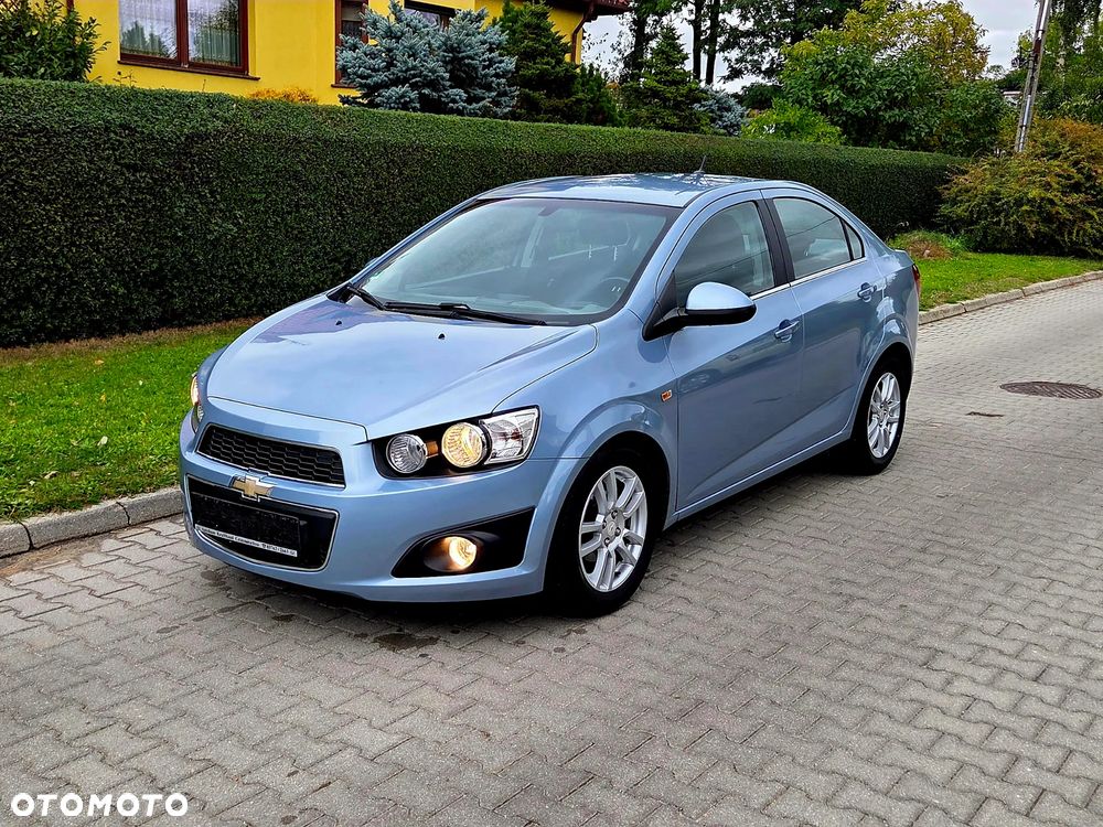 Chevrolet Aveo 1.4 LT - 1
