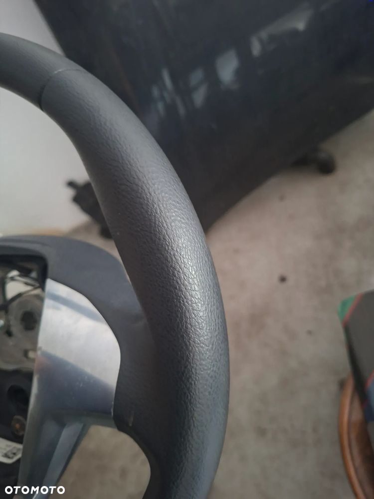 Fiesta mk7 lift kierownica stan bdb poznan - 6