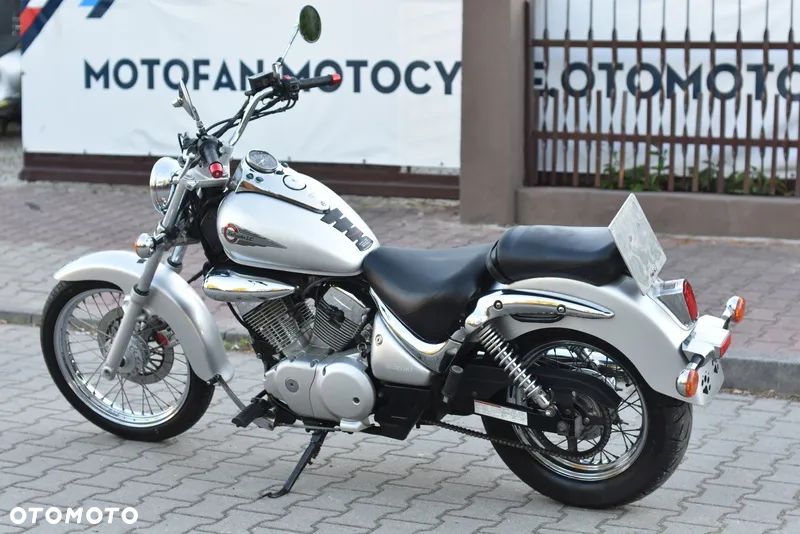 Suzuki Intruder - 19
