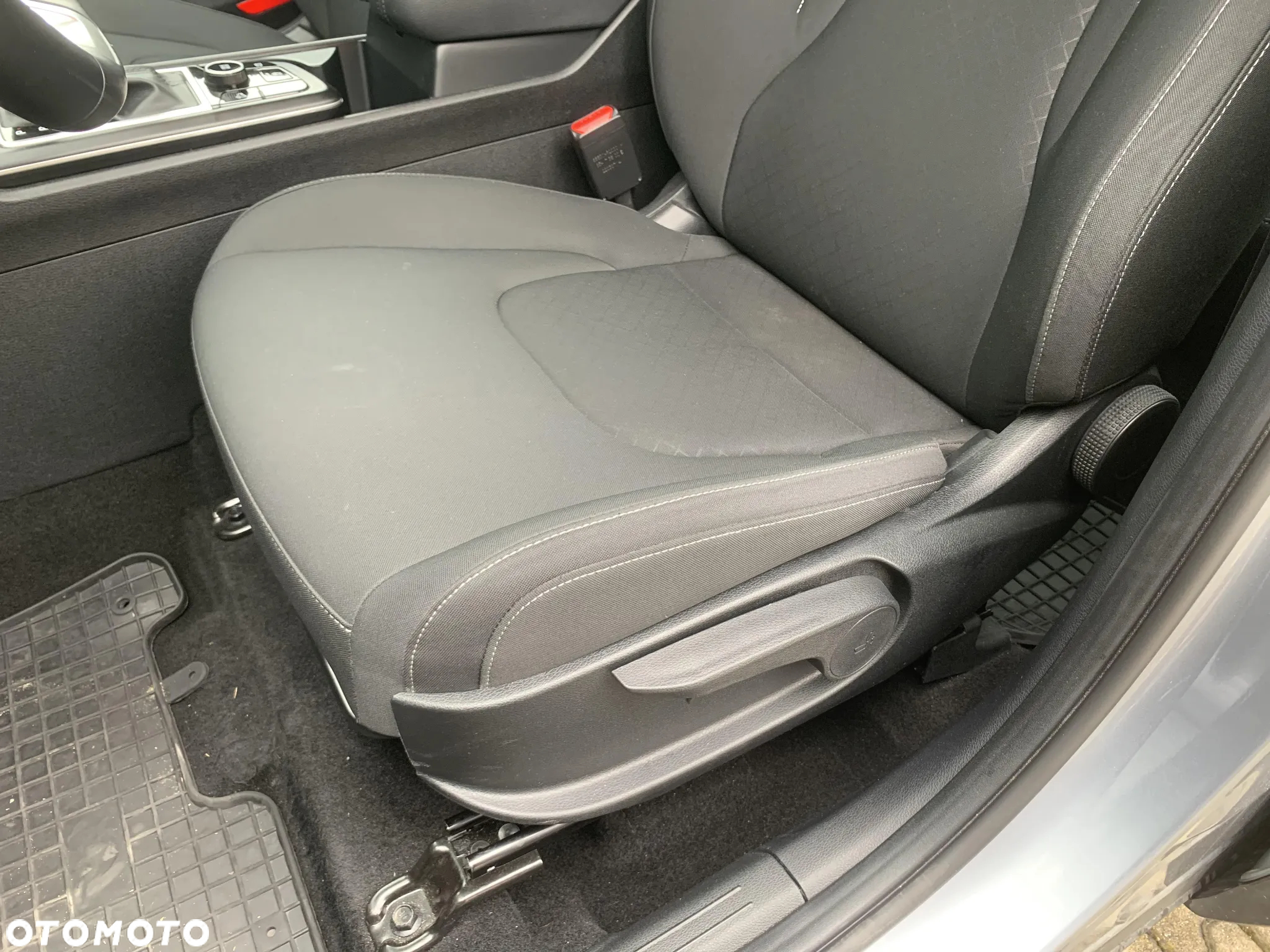 Kia Sportage 1.6 T-GDI MHEV M 2WD DCT - 12