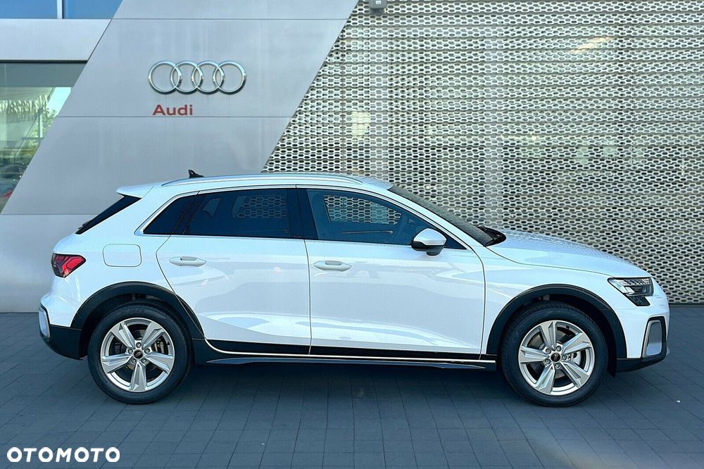 Audi A3 Sportback - 4