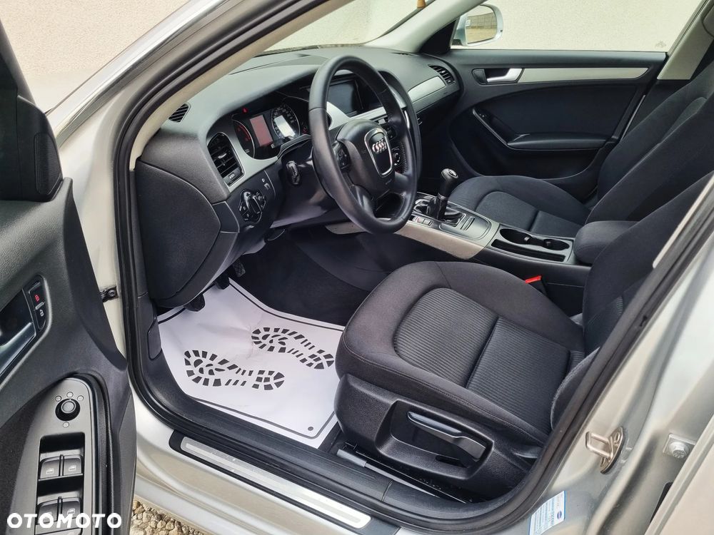 Audi A4 Avant 2.0 TDI - 8