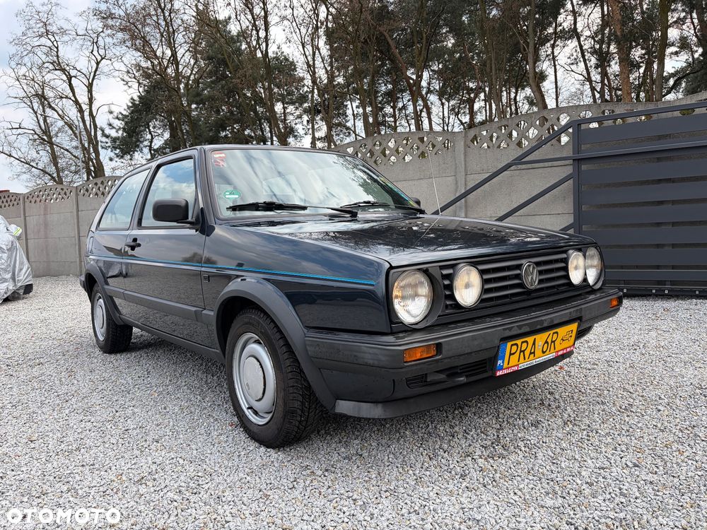 Volkswagen Golf 1.6 CL - 4