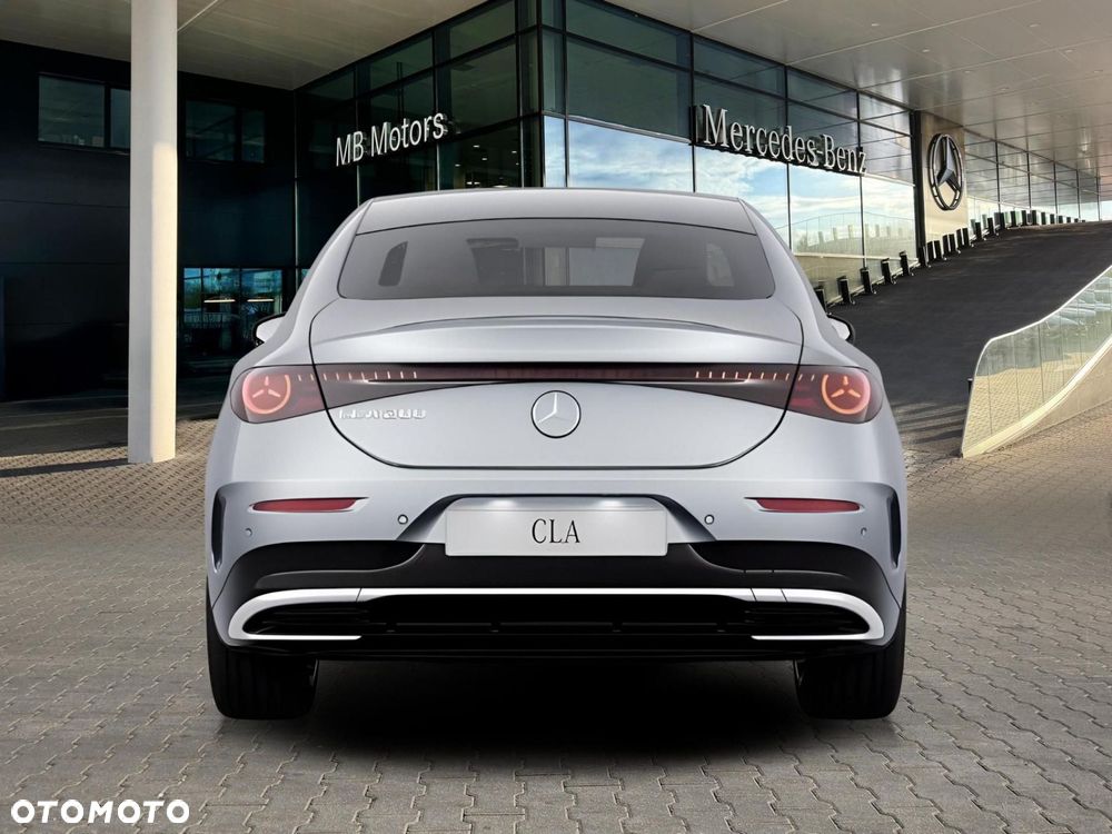 Mercedes-Benz CLA - 10