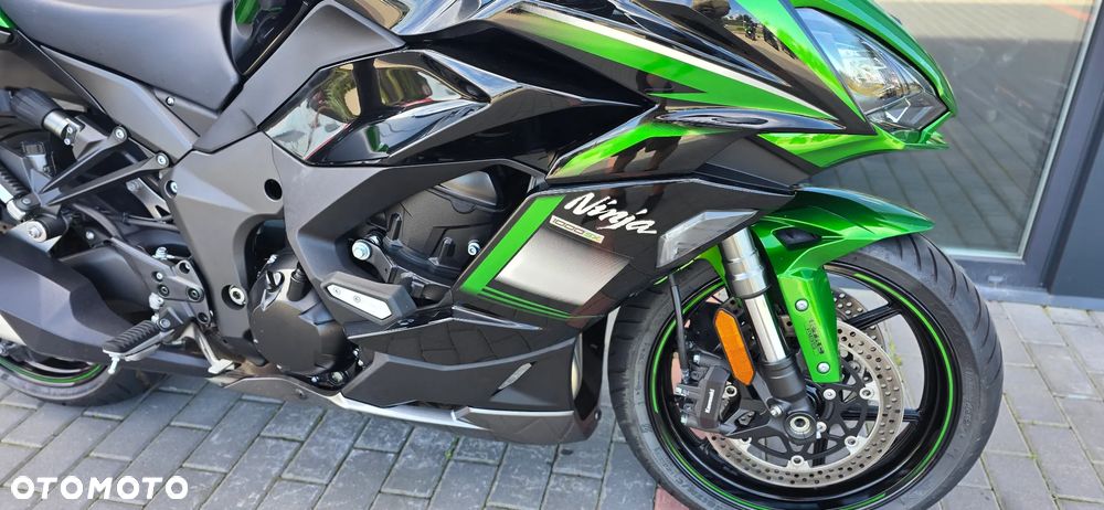 Kawasaki Ninja 1000 SX - 22