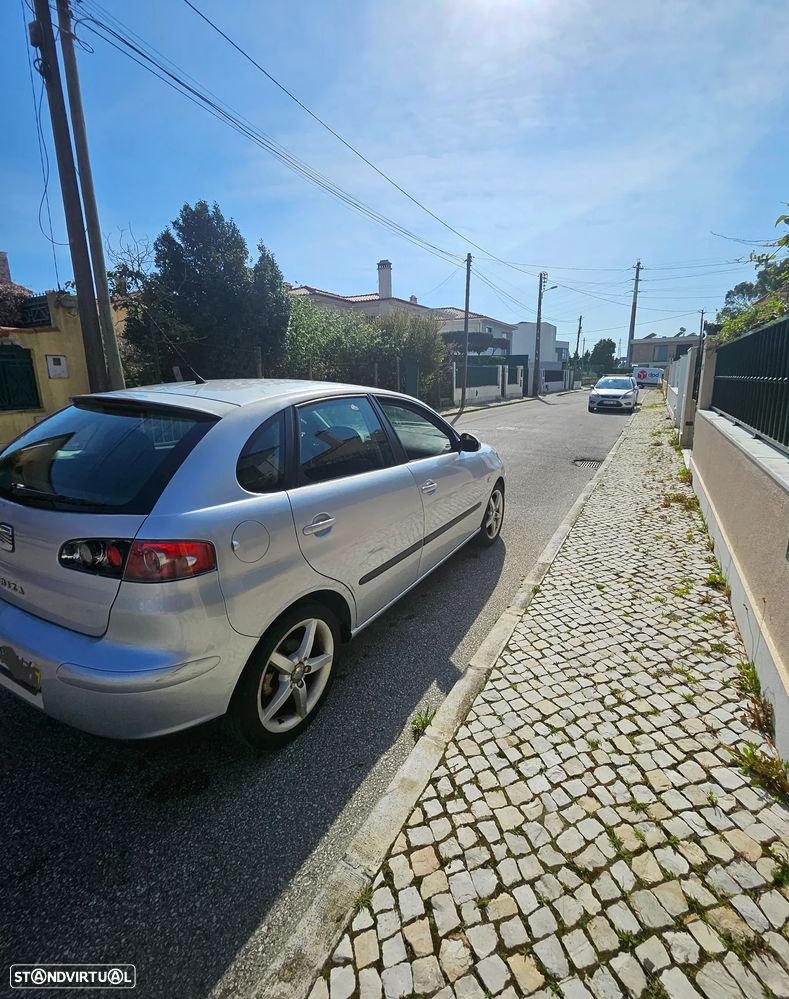 SEAT Ibiza - 5
