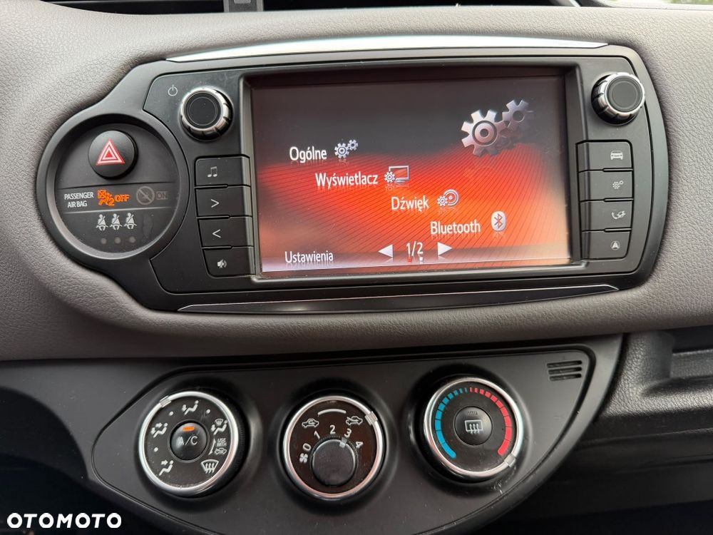 Toyota Yaris - 8