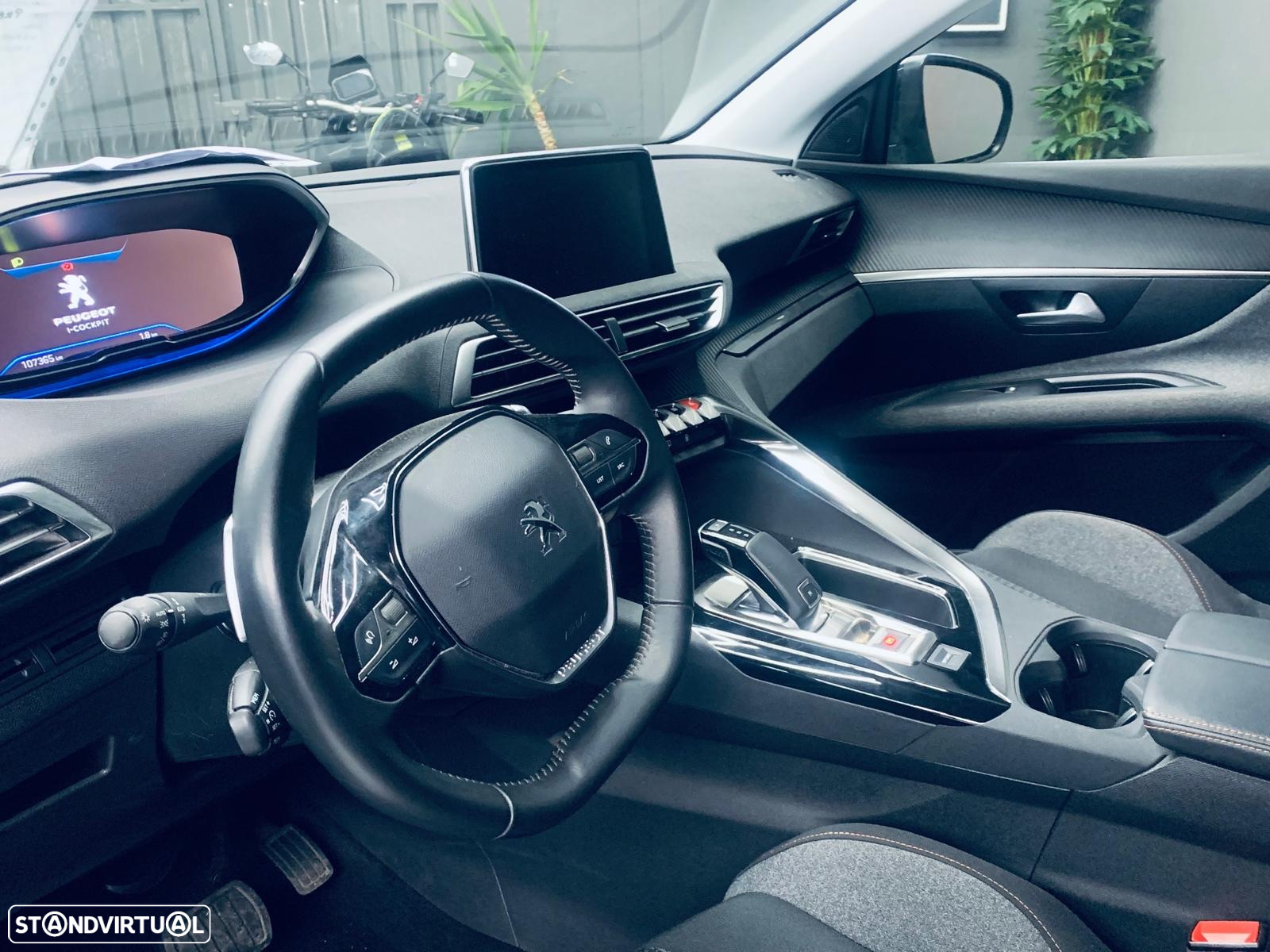 Peugeot 3008 1.5 BlueHDi Active Pack EAT8 - 5