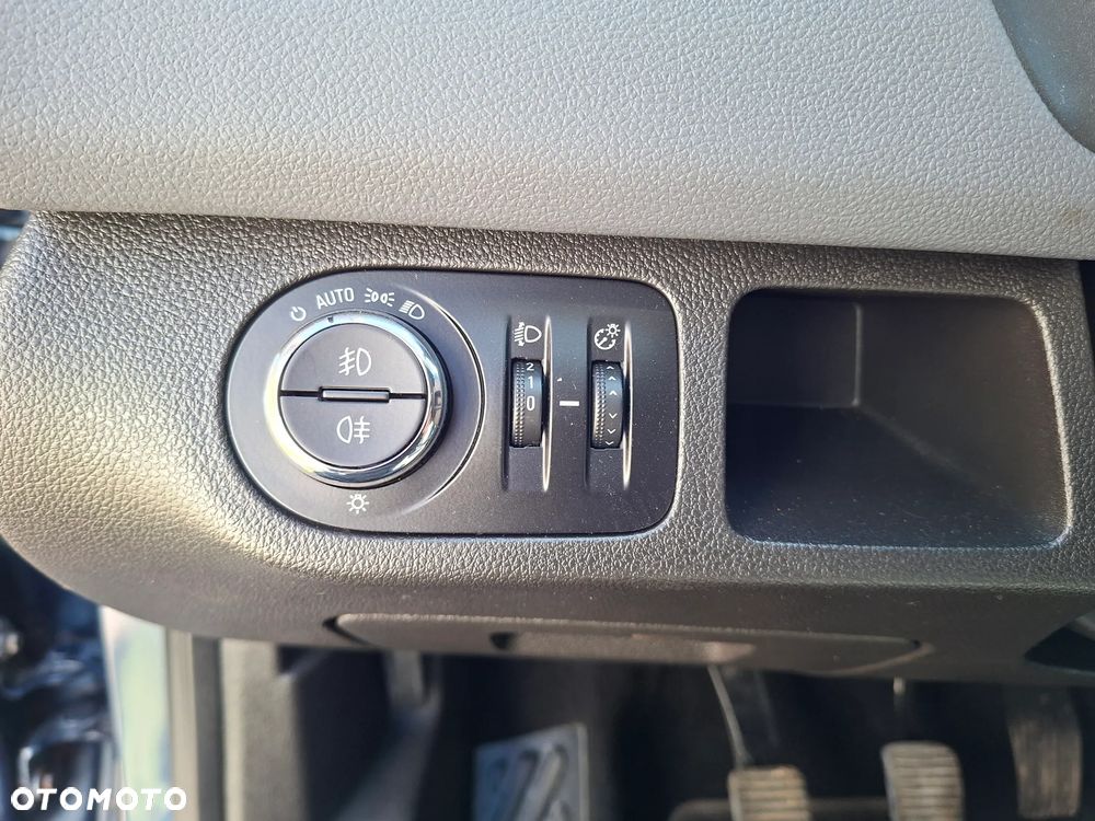 Opel Meriva 1.4 Ecoflex Start/Stop Active - 22