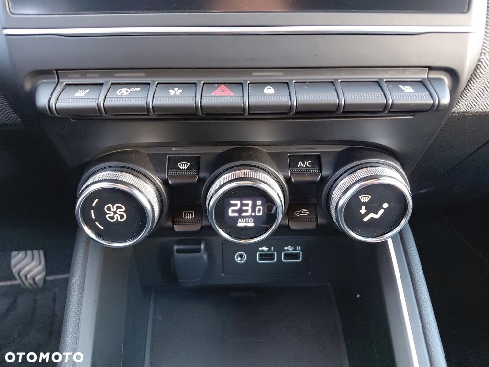 Renault Clio 1.0 TCe Techno - 17