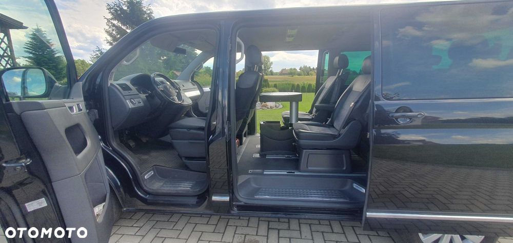 Volkswagen Multivan - 5