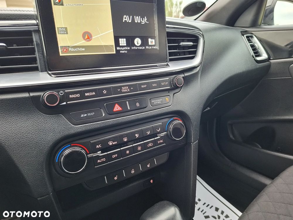 Kia Ceed 1.6 CRDi DCT GT Line - 20