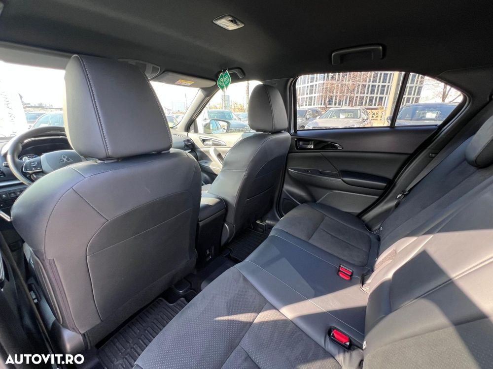 Mitsubishi Eclipse-Cross - 22