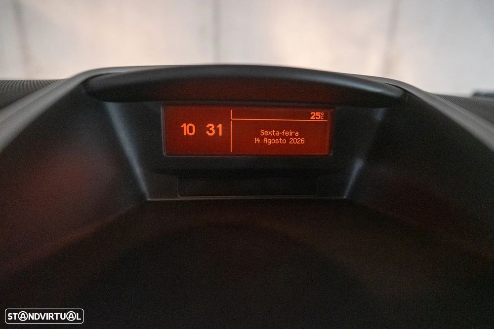 Peugeot 207 1.6 HDi Sport - 10