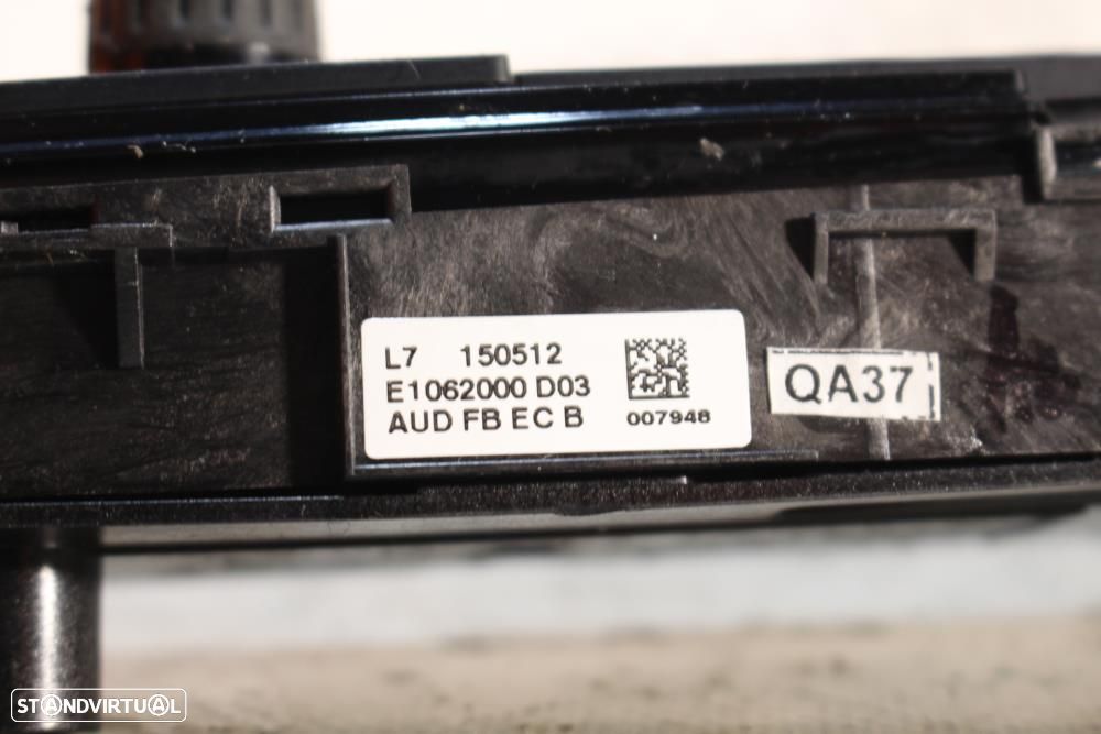 Comando De Rádio Bmw 3 (F30, F80)  E1062000 F20 F21 F22 F23 F30 F31 F3 - 7