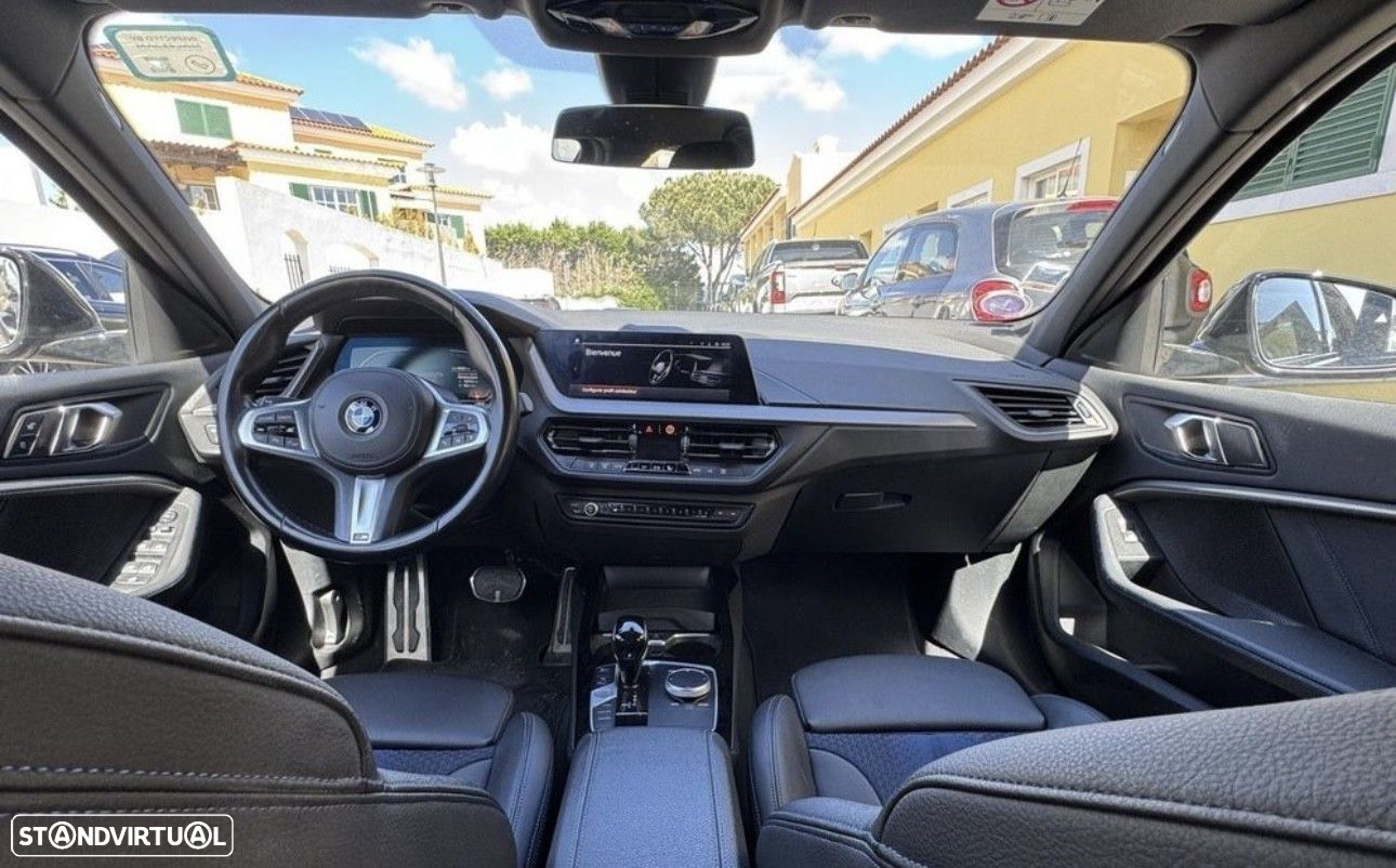 BMW 118 i Pack Desportivo M Auto - 12