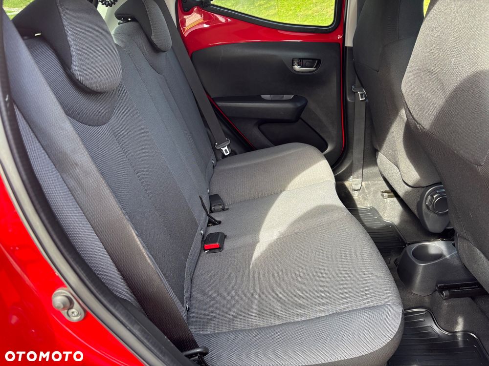Toyota Aygo 1.0 VVT-i Color Edition - 17