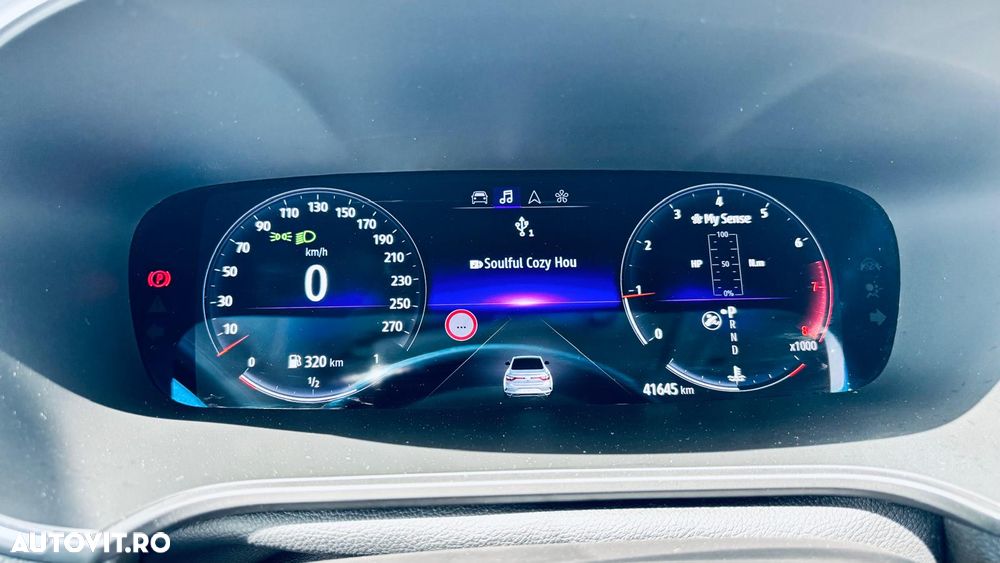 Renault Megane TCe 140 GPF EDC Techno - 26