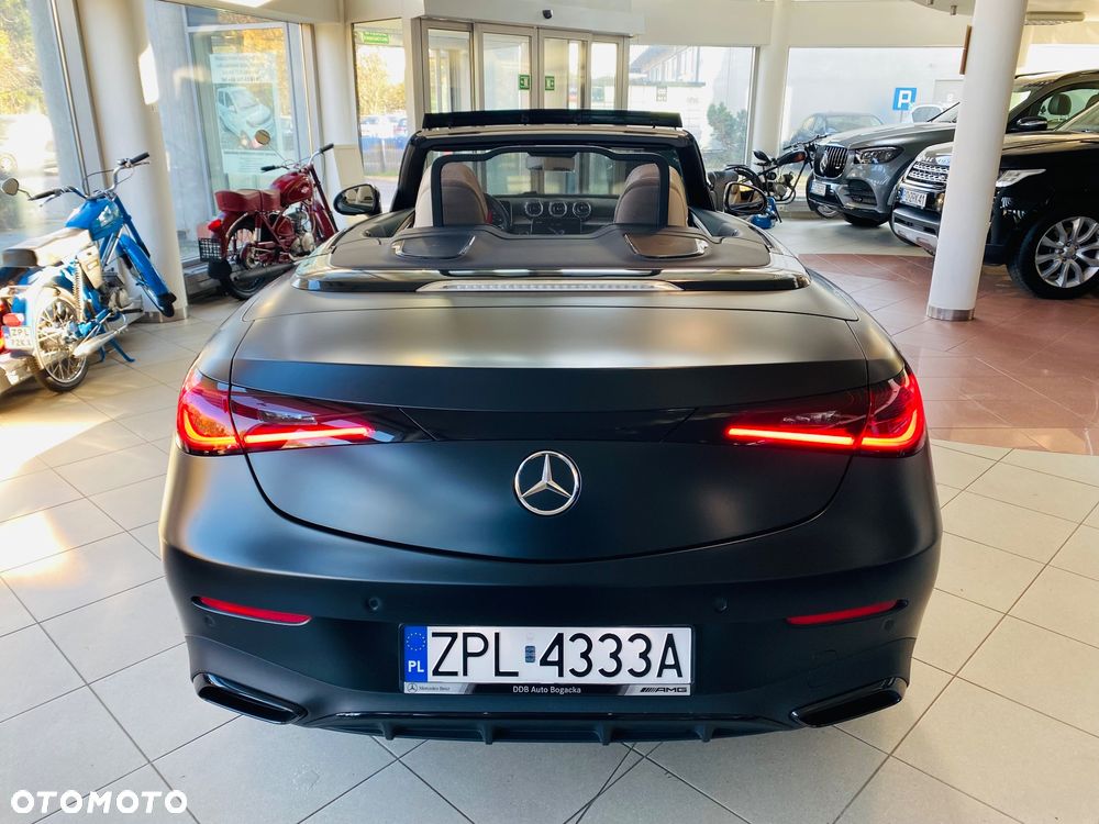 Mercedes-Benz CLE - 11