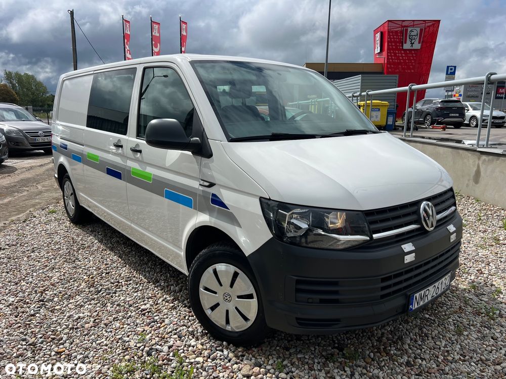 Volkswagen Transporter - 2