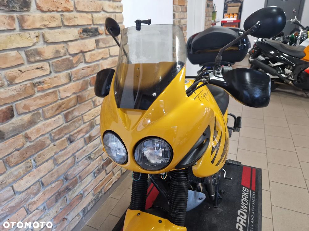 Triumph Tiger - 28