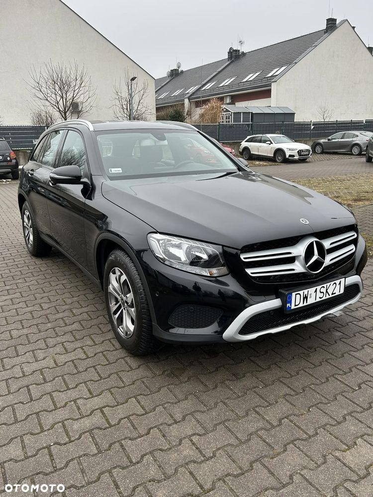 Mercedes-Benz GLC - 1