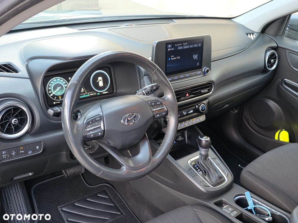 Hyundai Kona - 23