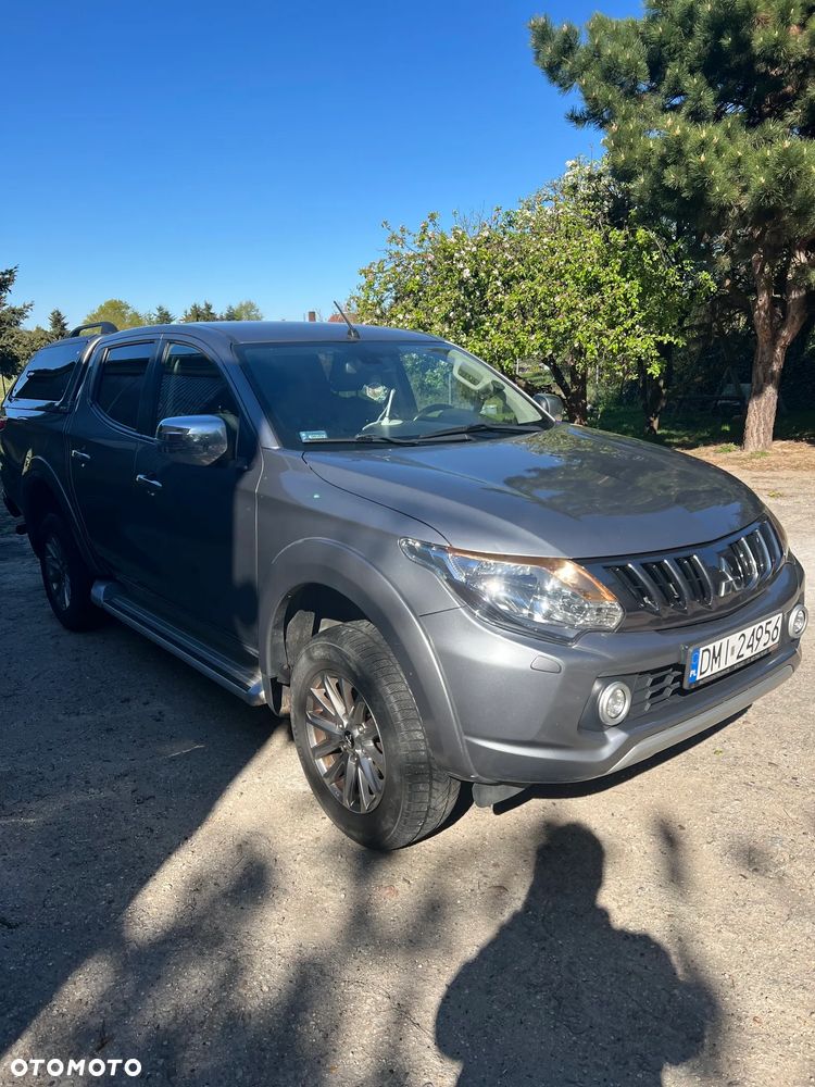 Mitsubishi L200 2.4 d DC Intense + - 4