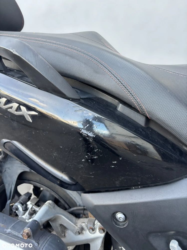 Yamaha X-max - 10