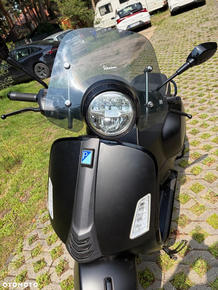 Vespa GTS - 2
