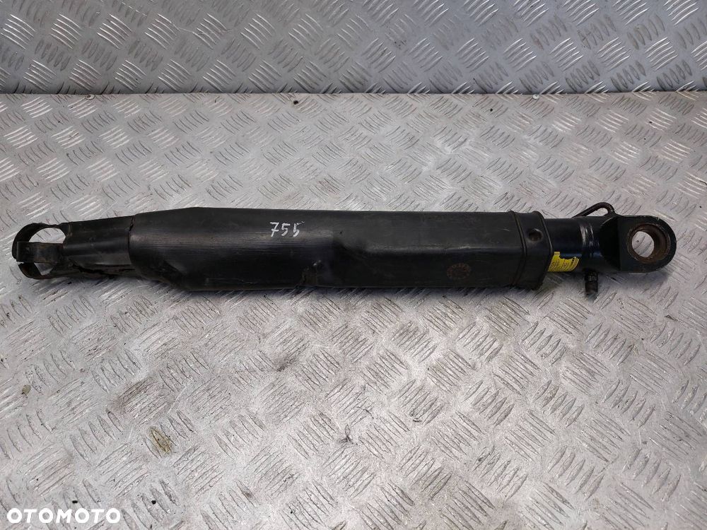 SIŁOWNIK WYWROTU KABINY PREMIUM  5010228865 - 1