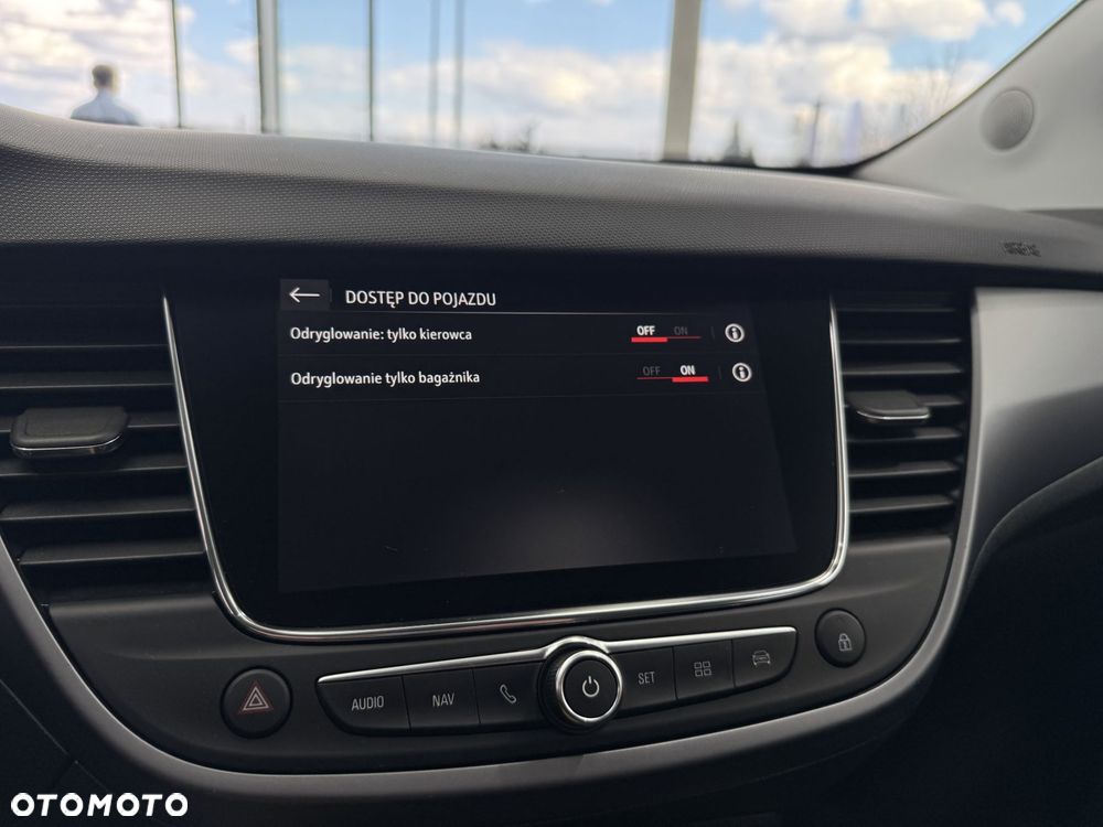 Opel Crossland X - 34