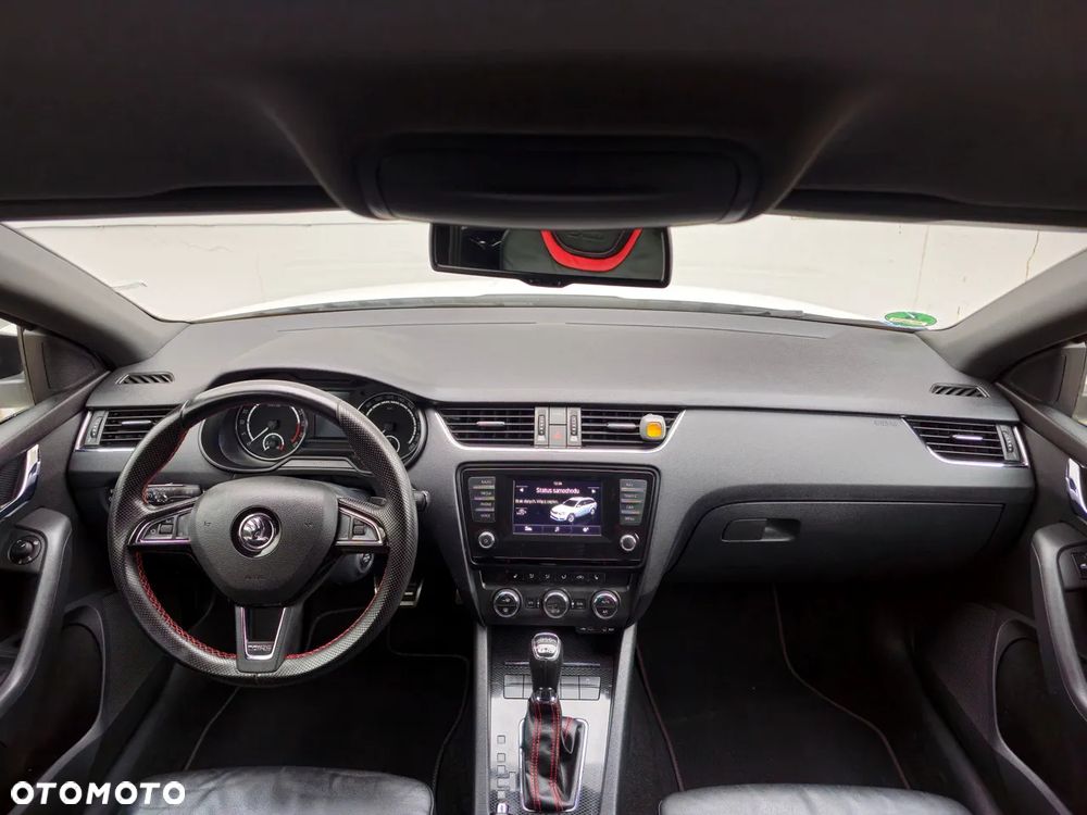 Skoda Octavia 2.0 TDI RS DSG - 13