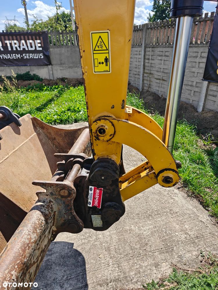 Caterpillar 302.7 - 13