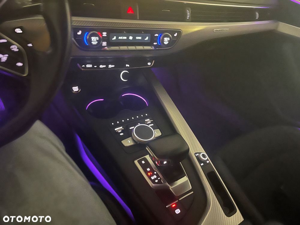 Audi A4 Avant - 16