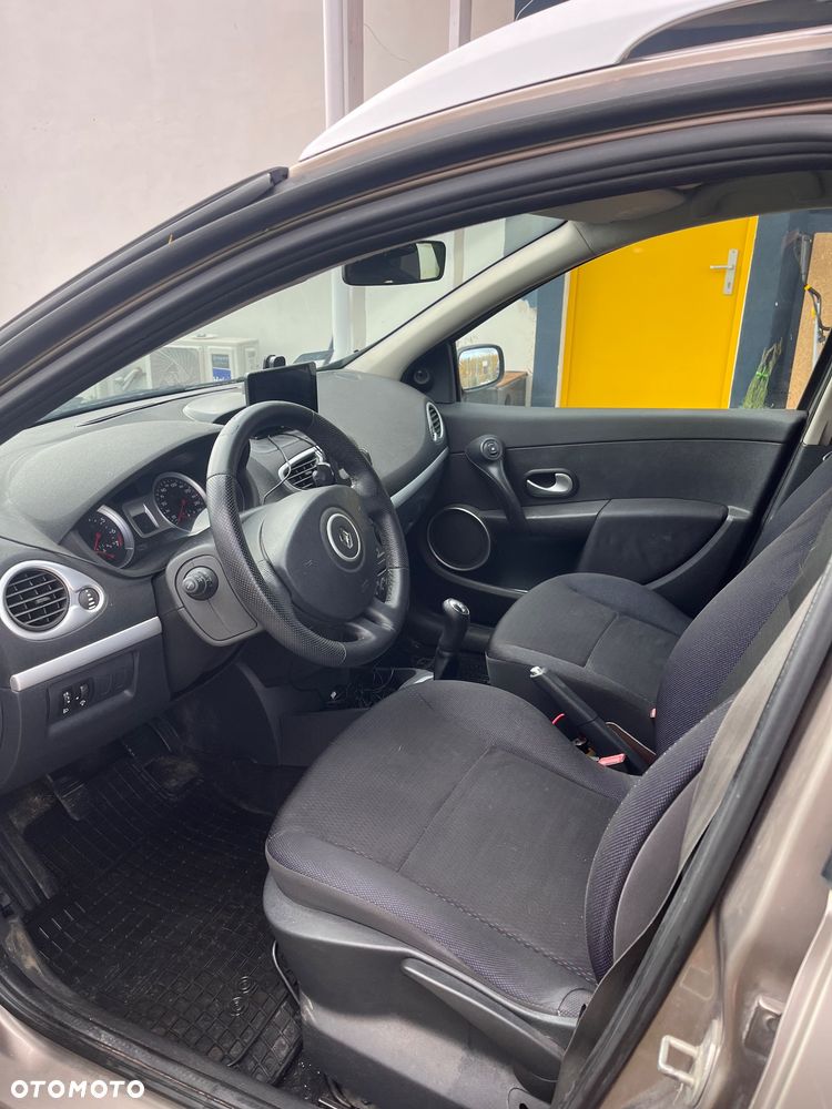 Renault Clio 1.2 TCE Alize - 7