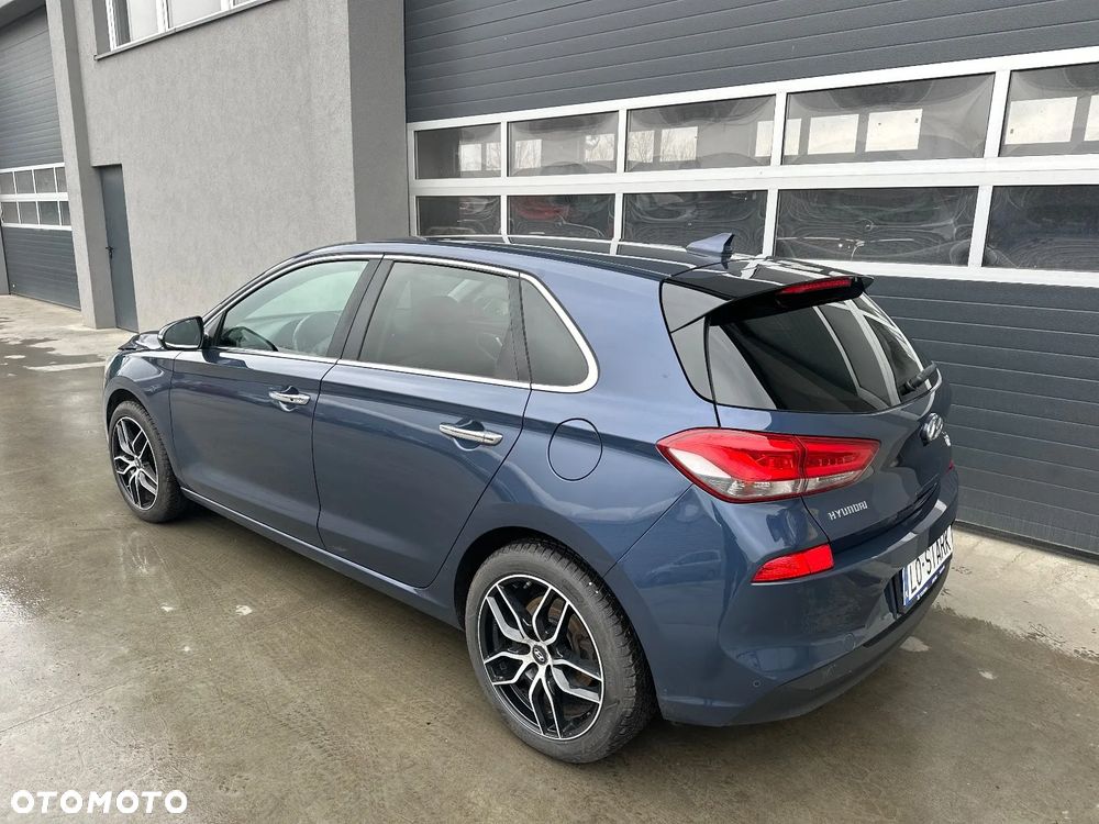 Hyundai i30 1.4 T-GDI Premiere Luxury - 6