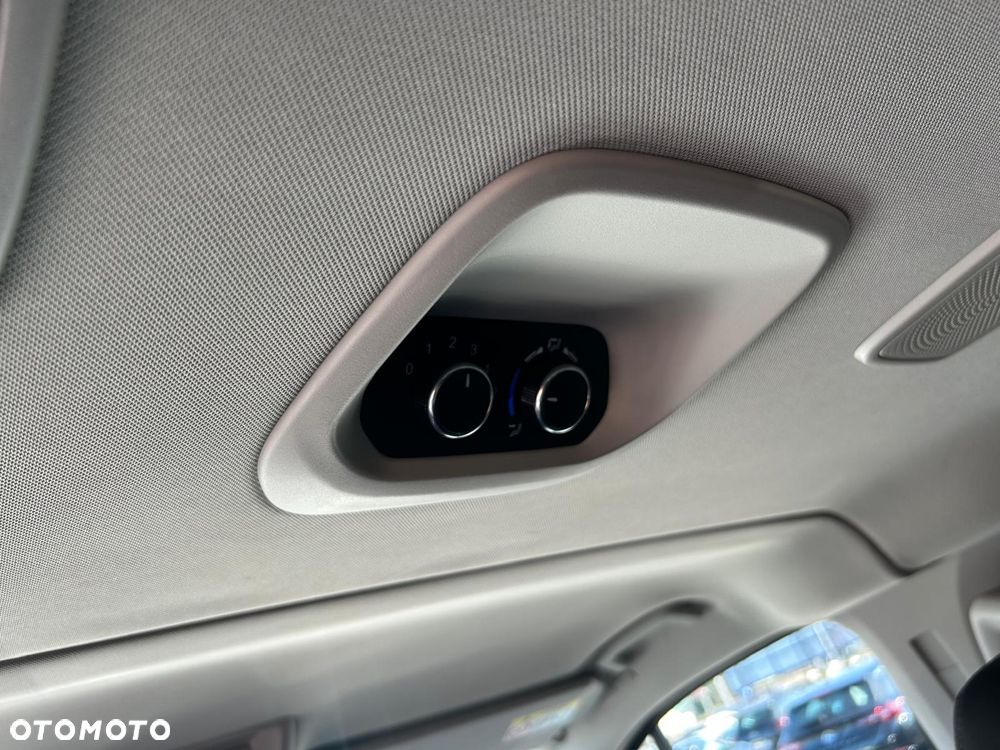 Ford Tourneo Custom 2.0 EcoBlue L1 Titanium SelectShift - 17