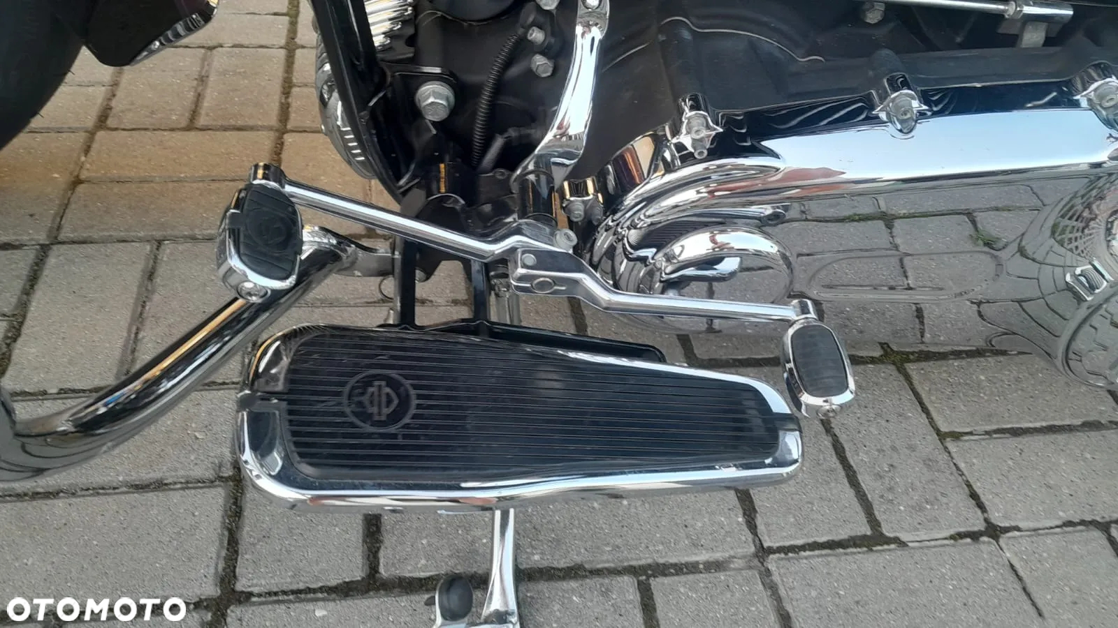 Harley-Davidson Softail Deluxe - 33