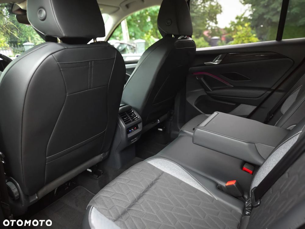 Volkswagen Tiguan 2.0 TDI SCR DSG Goal - 33