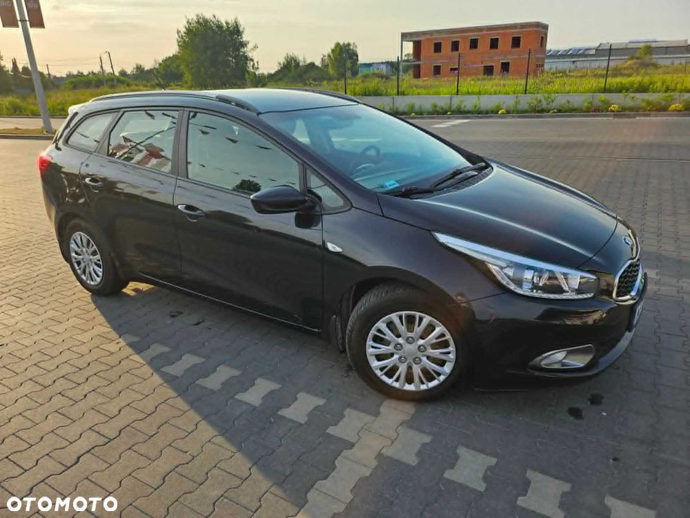 Kia Ceed - 1