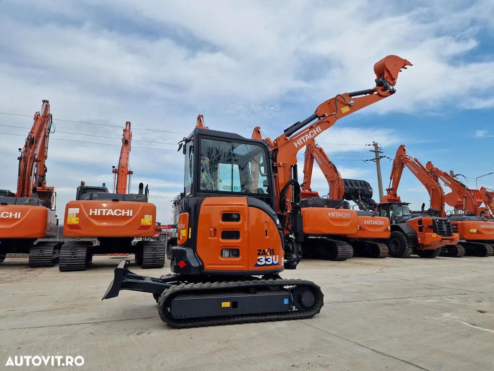 Hitachi 3,7t, ZX33U-6, cupla rapida+2 cupe excavare+cupa taluz, inst picon, Aer conditionat, lama nivelare, produs in JAPONIA, garantie 1an, posibilitate leasing-44.900 EUR+Tva - 21