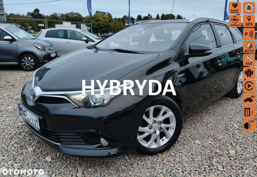 Toyota Auris - 1