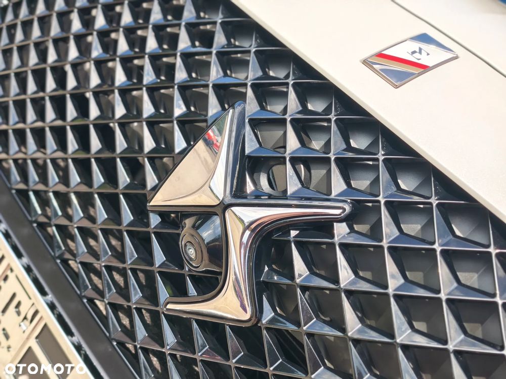 DS Automobiles DS 7 1.6 E-Tense 4x4 Performance Line + - 7