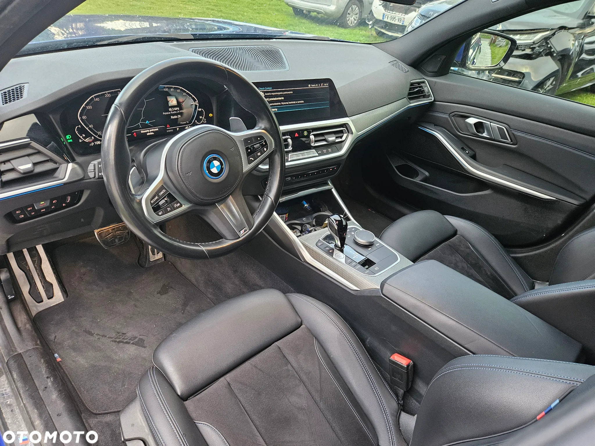 BMW Seria 3 320e M Sport sport - 24