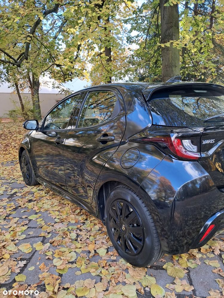 Toyota Yaris - 8