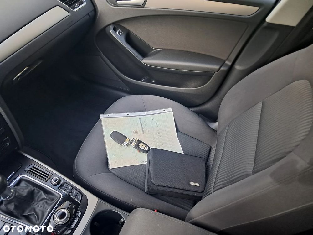 Audi A4 Avant 2.0 TDI DPF Attraction - 8