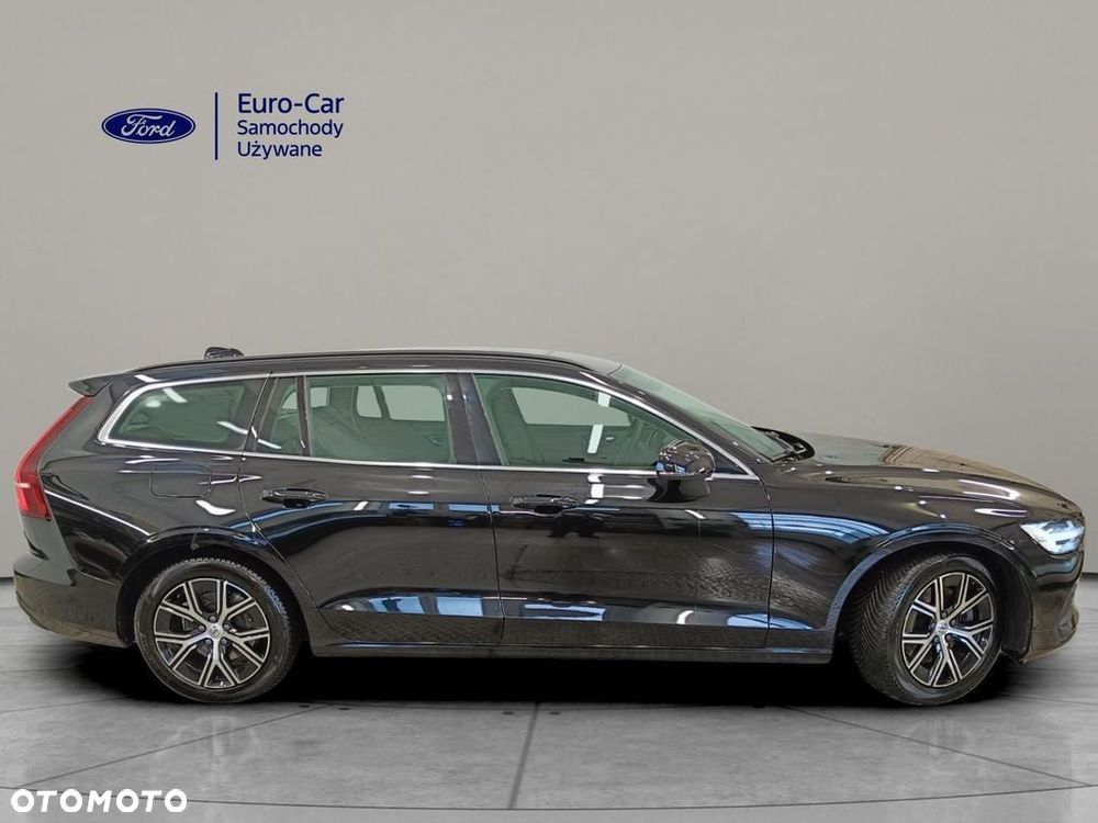 Volvo V60 B4 D Geartronic Momentum Pro - 4