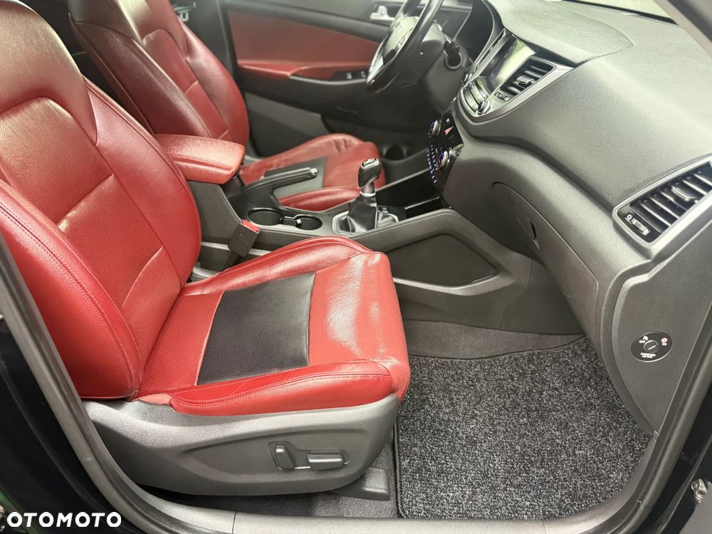 Hyundai Tucson 1.6 Turbo 4WD Premium - 27